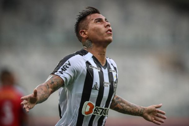 "Caí en depresión": Eduardo Vargas revela complejo momento tras ser expulsado en Copa Libertadores