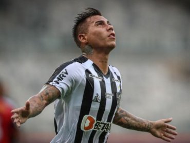 "Caí en depresión": Eduardo Vargas revela complejo momento tras ser expulsado en Copa Libertadores