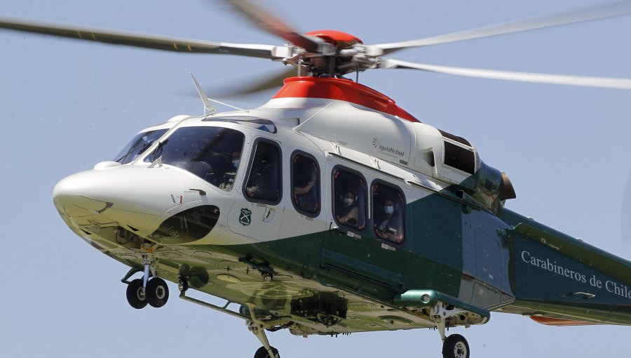 Con ayuda del helicóptero institucional, Carabineros detiene a sujetos que robaron especies desde un automóvil estacionado en Colina
