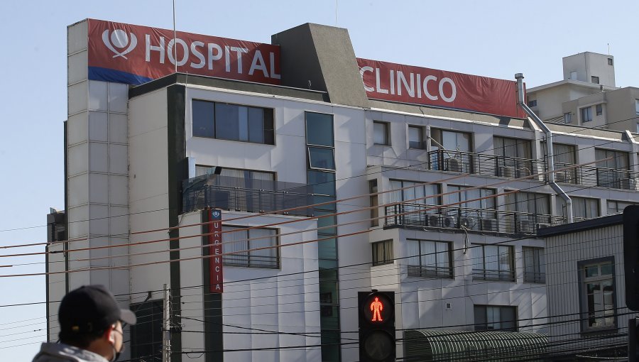 Familia de enfermera que el 2021 se suicidó demandó al Hospital Clínico de Viña por "enfermedad laboral con resultado de muerte"