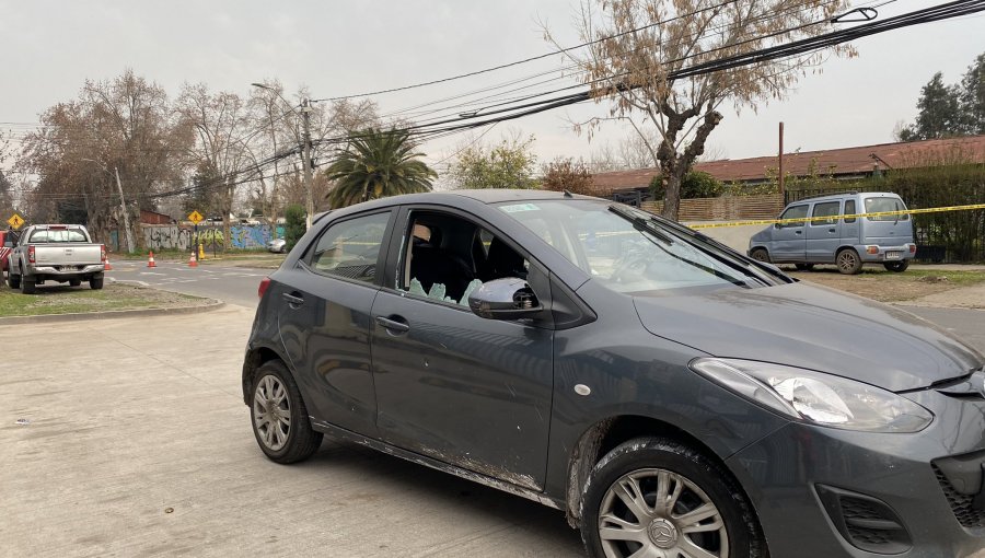 Joven fue acribillado a la salida de su casa en Peñalolén: estudiantes de un colegio presenciaron la balacera