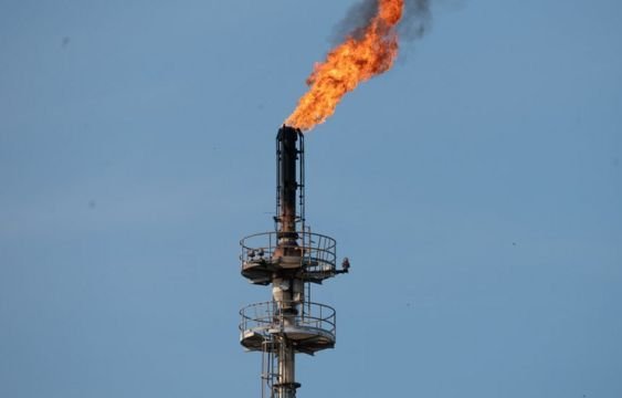 Rusia quema grandes cantidades de gas mientras los precios de la energía se disparan en Europa