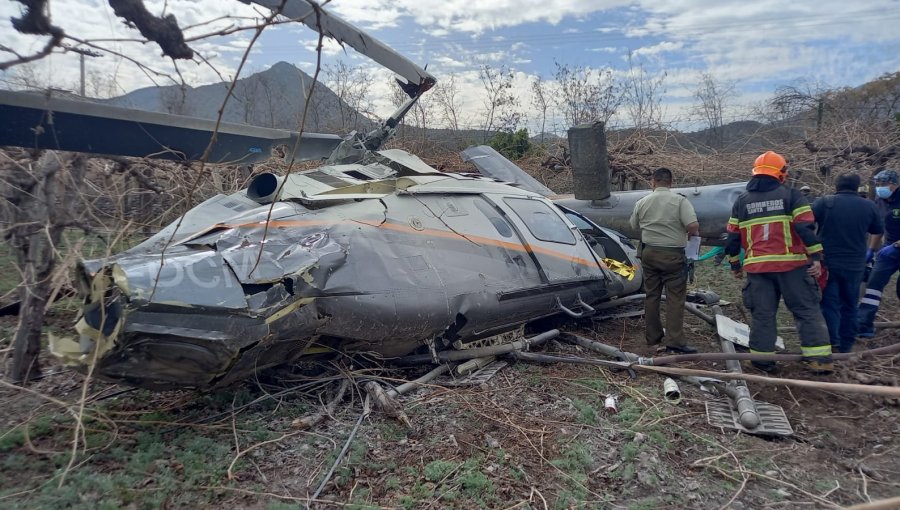 Tragedia al interior de la región de Valparaíso: Piloto de helicóptero muere tras capotar en predio agrícola de San Esteban