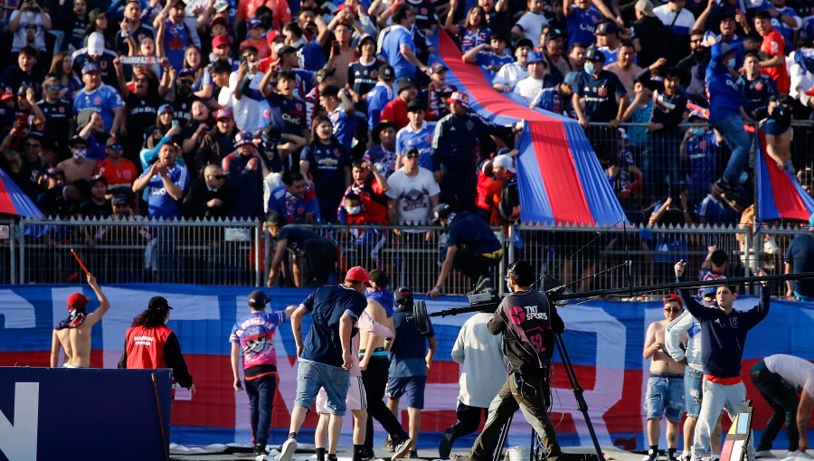 Estadio Seguro condenó los actos "delictivos e irresponsables" que protagonizaron hinchas de la U tras perder ante la UC