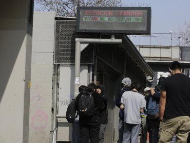 Persona no vidente fallece tras caer a la vías en Cerro Blanco: Siete estaciones de la Línea 2 del Metro se mantienen sin servicio