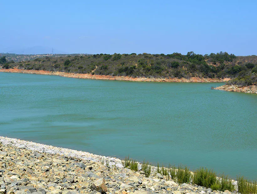 Gobierno descarta racionamiento de agua para este año y el verano de 2023 en las regiones de Coquimbo, Valparaíso y Metropolitana
