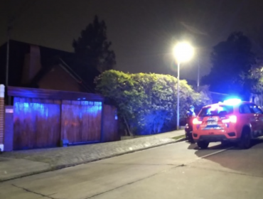 Matrimonio fue víctima de violento y millonario robo en su casa en Las Condes: sustrajeron especies avaluadas en $60 millones