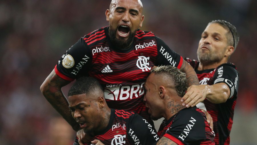 Flamengo de Vidal y Pulgar selló su clasificación a la final de Copa Libertadores tras vencer a Vélez Sarsfield