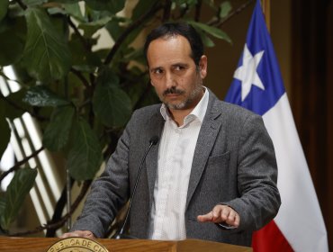 Senador Núñez pidió que "nadie malinterprete" sus declaraciones y afirmó que "el compromiso del PC con el Gobierno es a toda prueba"