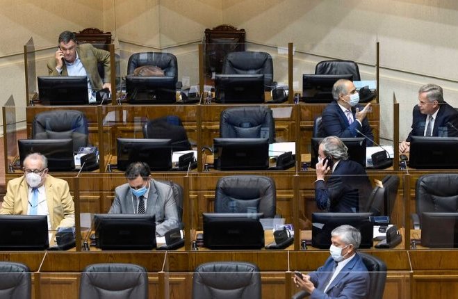 Senadores de RN no apoyarán otra elección de constituyentes y apuntan a una comisión de expertos