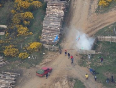 Comunero mapuche resultó lesionado de gravedad tras ser atropellado por Carabineros en operativo por robo de madera en Arauco