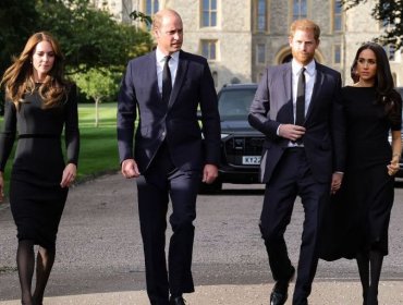 Cómo el duelo por la muerte de Isabell II ha unido nuevamente a los príncipes William y Harry