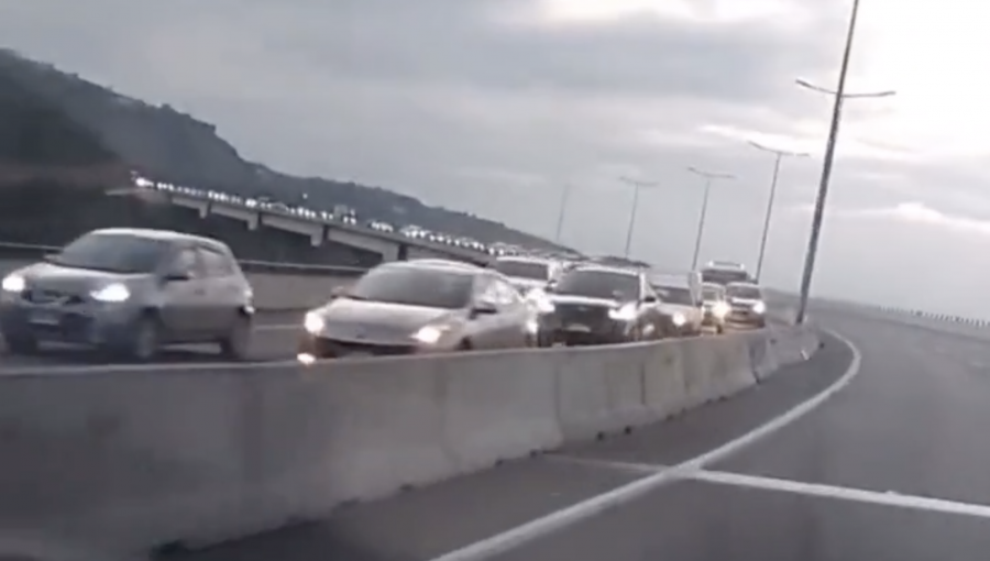 Alta congestión vehicular origina accidente de tránsito en la autopista Troncal Sur, en dirección a Viña del Mar