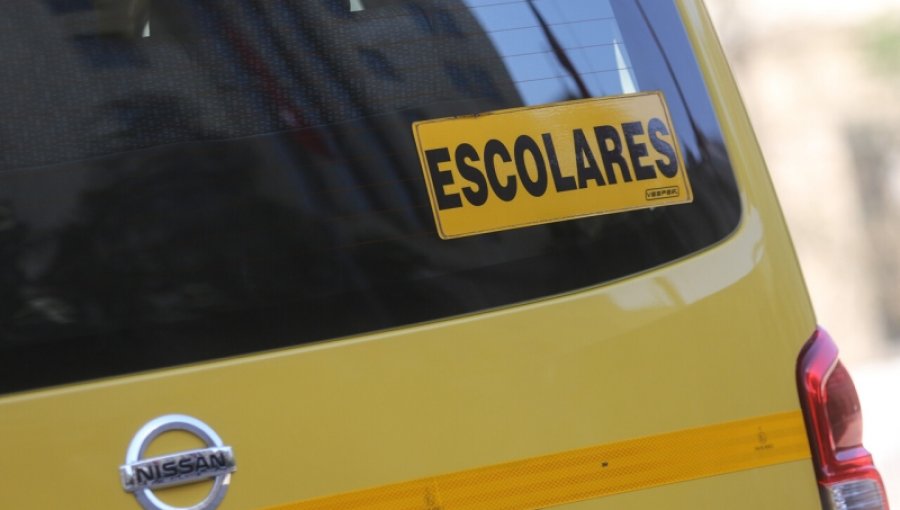 Capturan a dos de los presuntos implicados en asalto a furgón escolar en Puente Alto: delincuentes le robaron mochila a niña