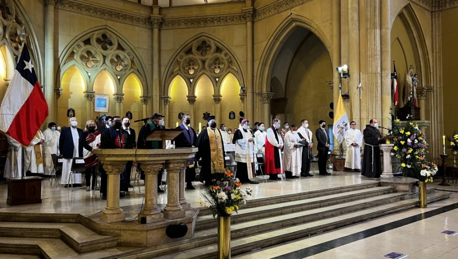 Te Deum ecuménico en Valparaíso: Obispo pidió velar por una nueva Constitución inspirada en el ser humano, "no en ideologías"