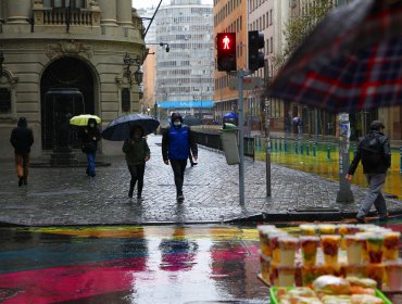 Conozca la hora en que comenzarán las precipitaciones en la región Metropolitana este sábado