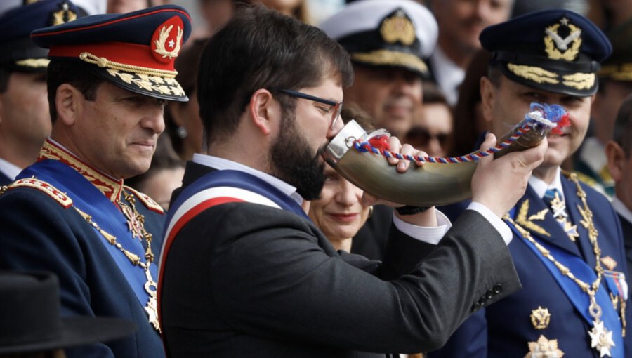 Presidente Boric tras Parada Militar: "Las expresiones de opinión son legítimas"