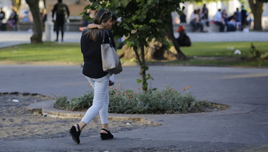 Rayaron odeón de Plaza de la Independencia en Concepción a días de reapertura