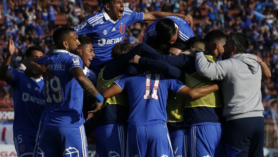 La U se quedó con clásico ante la UC y tomó ventaja en la llave por Copa Chile