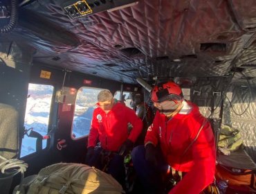 Rescatan con vida a uno de los tres soldados que se extraviaron el domingo en el volcán Puntiagudo de Puerto Octay