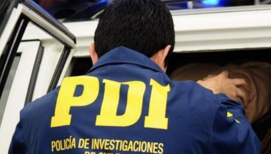 Detienen a mujer por robo con intimidación a local en Los Andes: intimidó con un arma blanca a comerciante