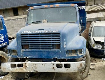 "Nunca estuvieron extraviados": Concejal pone en duda la auditoría a gestión Reginato tras hallar camiones reportados como perdidos
