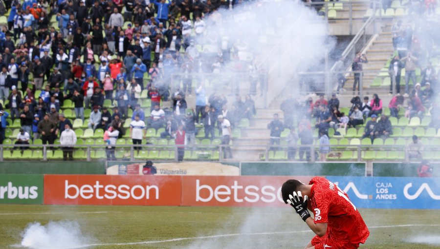 La U pide el "castigo más duro estipulado" para la UC tras la suspensión del clásico por Copa Chile