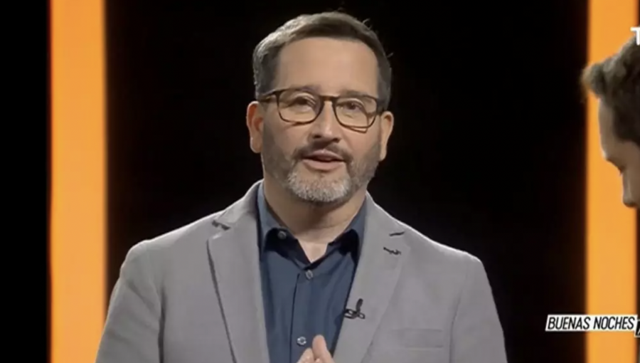“Antes eras chévere”: Eduardo Fuentes respondió en pantalla a las críticas a sus invitados en “Buenas Noches a Todos”