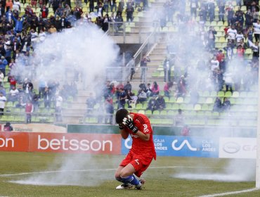 Se jugarán los 85 minutos restantes: Clásico entre la UC y la U por Copa Chile será reprogramado