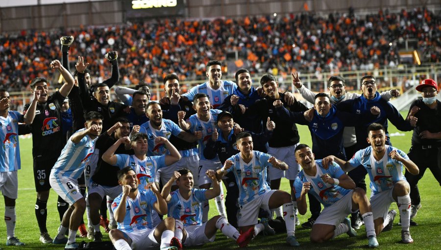 Magallanes superó a Cobreloa en infartante definición a penales y avanzó a semis de Copa Chile