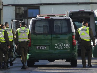 Hombre fue asesinado por el hijo y el hermano de su pareja al interior de su departamento en Renca