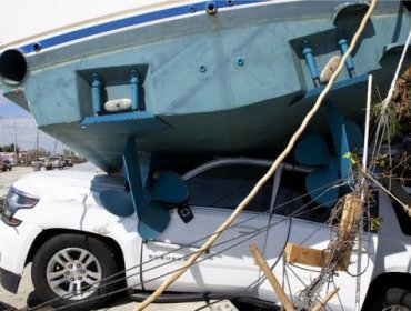 "La gente busca sus barcos en las calles": Cómo la afluente Fort Myers fue arrasada por el huracán Ian en Florida