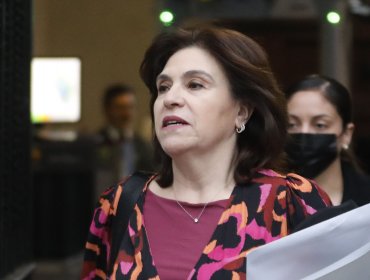 Ministra de Segpres asegura que "Gobierno no es prescindente" en diálogo constituyente