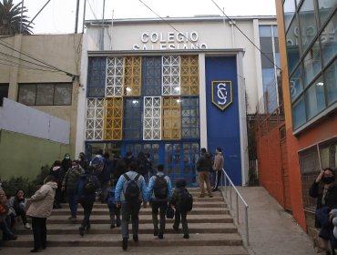 Profesor del colegio Salesiano de Valparaíso fue denunciado a Fiscalía por presuntos casos de abuso sexual en contra de dos alumnos