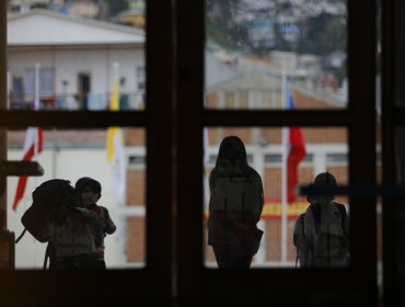 Denuncian abuso sexual, bullyng y uso de armas blancas entre alumnos de colegio en Rengo