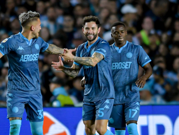 Eugenio Mena se llenó de elogios en Argentina tras marcar su primer gol con Racing