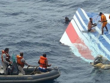 Comienza el juicio por el accidente del avión que volaba de Brasil a Francia en 2009 donde murieron 228 personas