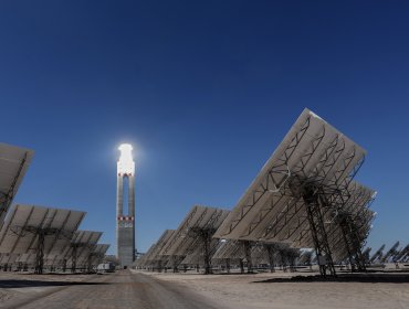 Investigan accidente laboral que dejó a cuatro trabajadores heridos en planta termosolar «Cerro Dominador»