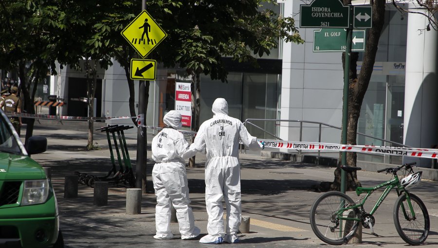 Artefacto explosivo hallado en Las Condes: fue colocado en un PVC con un temporizador durante la noche de este miércoles