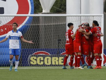 Unión La Calera aplastó a Católica y la alejó del sueño de clasificar a Copa Libertadores