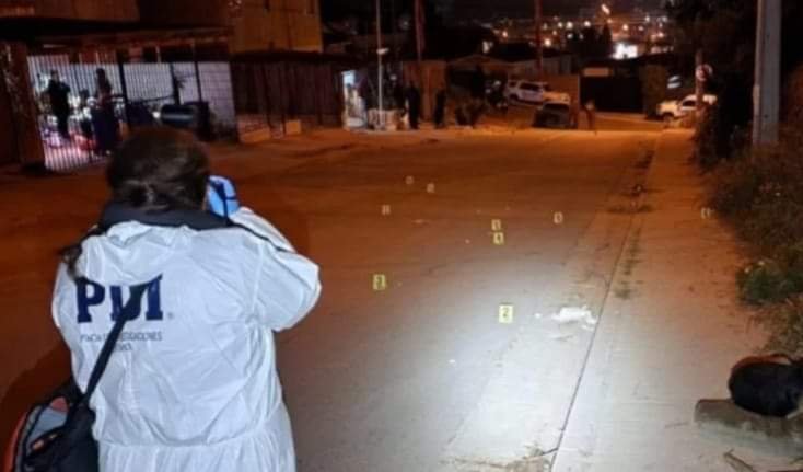 Decretan prisión preventiva para "El Miguelito", acusado del homicidio de una mujer en sector Placilla de Valparaíso