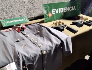 Accidente de tránsito en San Miguel devela armas, municiones y una chaqueta del Ejército: los tres ocupantes fueron detenidos