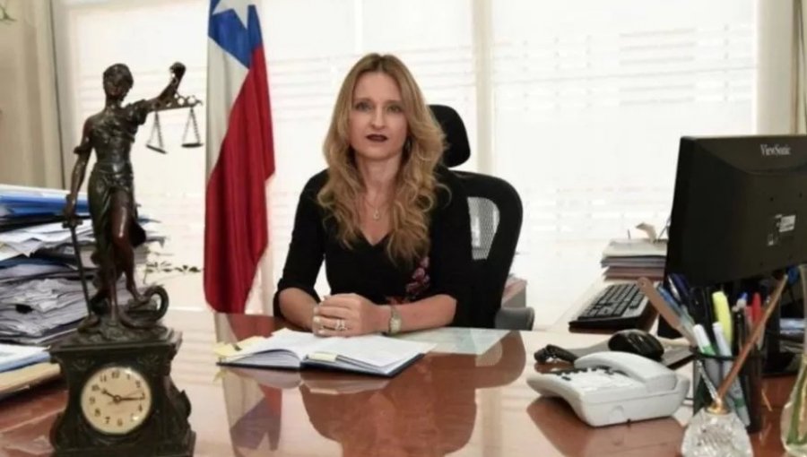 Jueza Rutherford acusa a excomandantes en jefe del Ejército de "concertarse" para sustraer gastos reservados