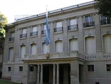 Quillotana fue destacada por la Embajada de Argentina por su tesis de pregrado sobre Eva Perón