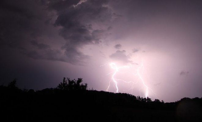 Declaran Alerta Temprana Preventiva para nueve comunas de la región de La Araucanía por probables tormentas eléctricas