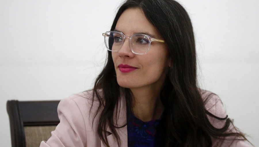 Ministra Camila Vallejo: La reforma previsional busca “llevarnos a un sistema más moderado”