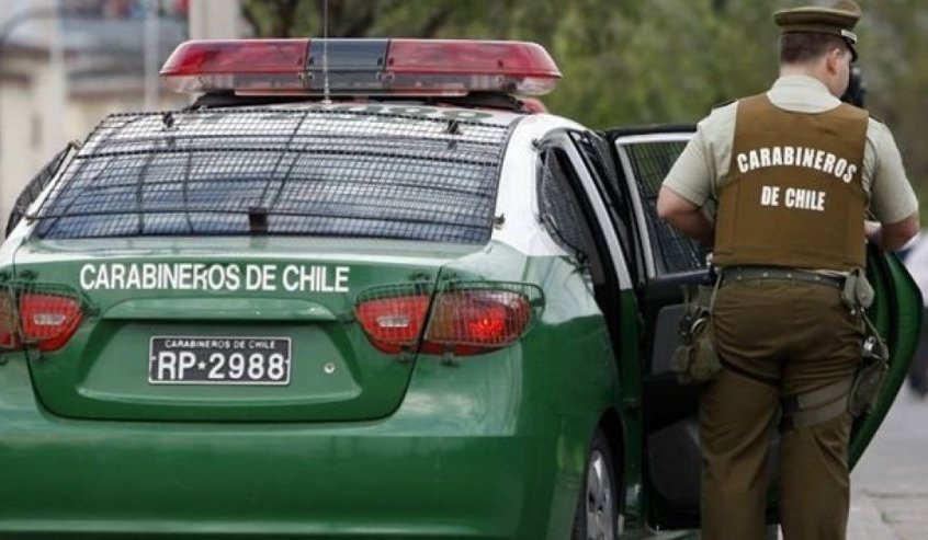 Detienen a adolescente por homicidio frustrado en La Pintana: roció a su pareja con líquidos acelerantes para quemarlo