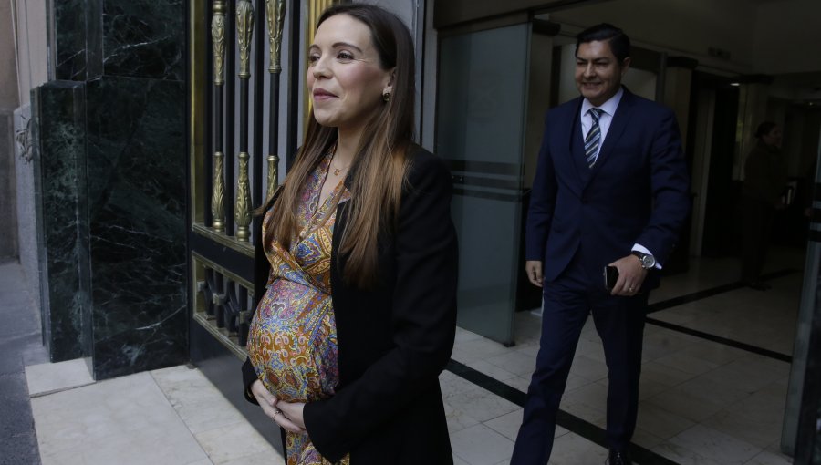 Diputada Camila Flores y Consejero Regional Percy Marín celebraron el primer nacimiento de su hija: "Nuestra más grande bendición"