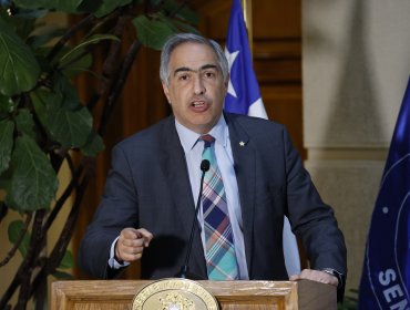 "¿Hasta cuándo, presidente Boric?": Senador Chahuán apunta a La Moneda por toma convertida en condominio ilegal en Quillota