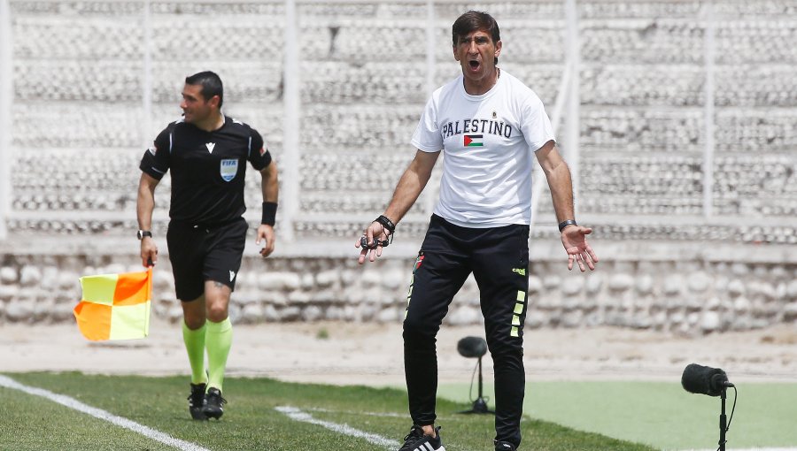 La desazón de Gustavo Costas en su adiós de Palestino: "Me voy en deuda"